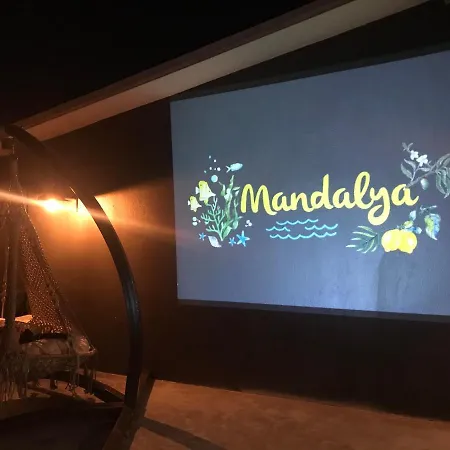 Mandalya Butik לינה וארוחת בוקר דטקה